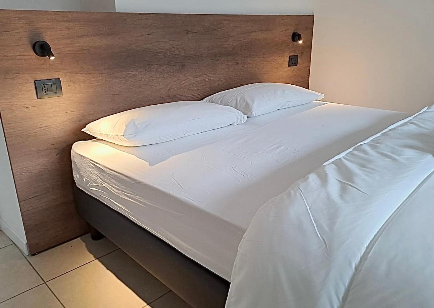 Guest Room Gradonove Arco Exteriör bild